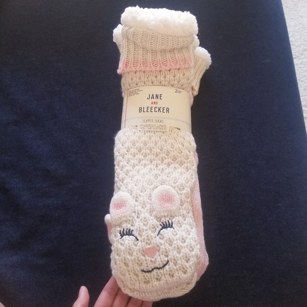 🆕 2 Pairs of Jane and Bleecker socks